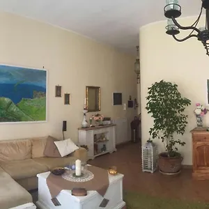 Alloggio in famiglia Mondello Lilla', Palermo