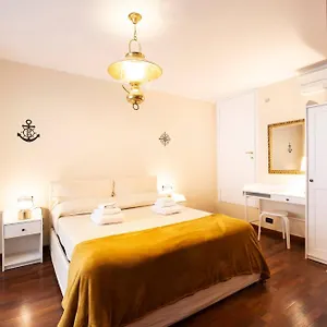 Casa Zena , Genova Italia