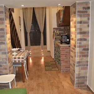  Apartment Casa Del Vicolo